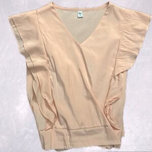 Peach/light pink ChicWish Shirt Size Medium (runs a little small)